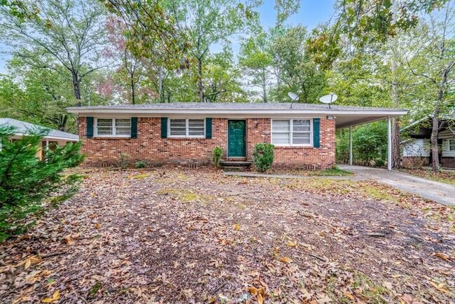 Photo - $1250! 3Bed/1Bath in Center Point! Available now!