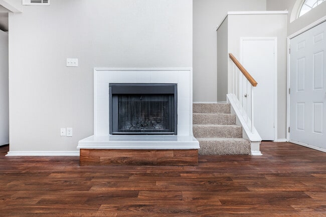 Plano Park Townhomes