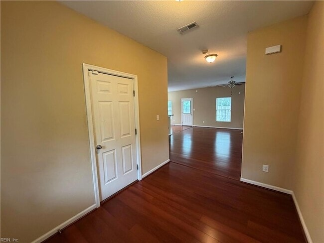 Photo - 2960 Verdun Ave