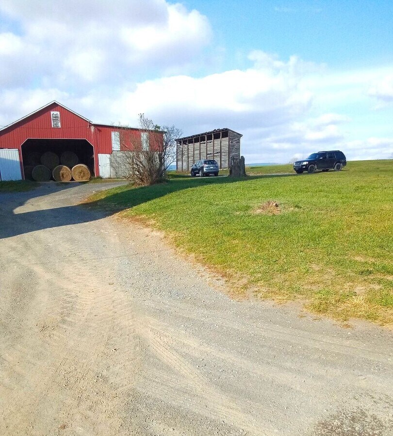 Photo - Charming 3-bedroom, 1-bath single-family home