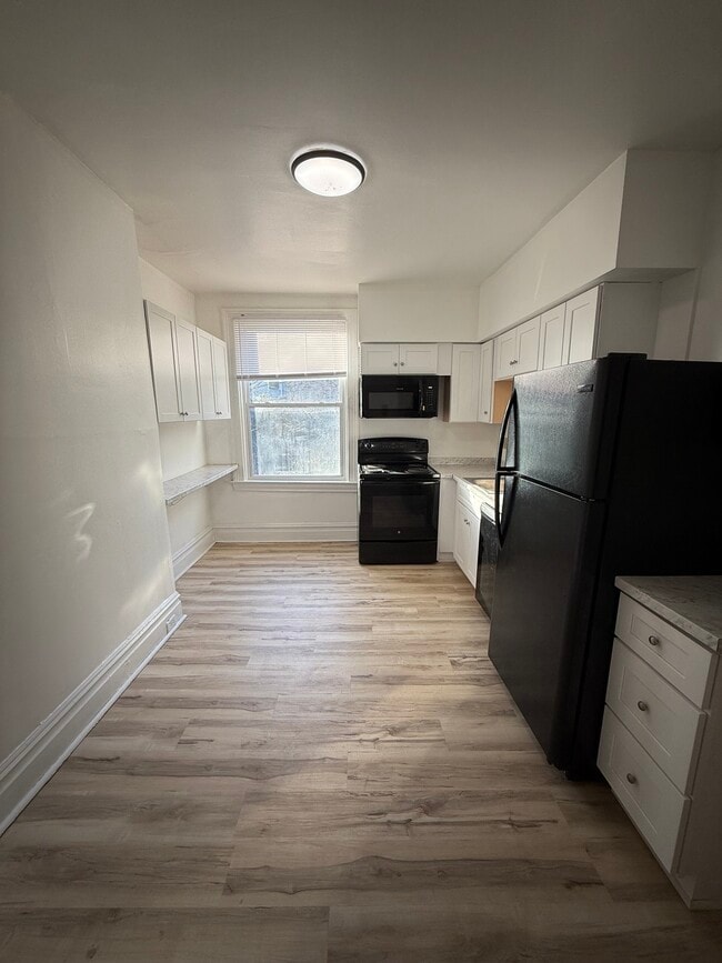 Building Photo - 5704 Darlington Rd