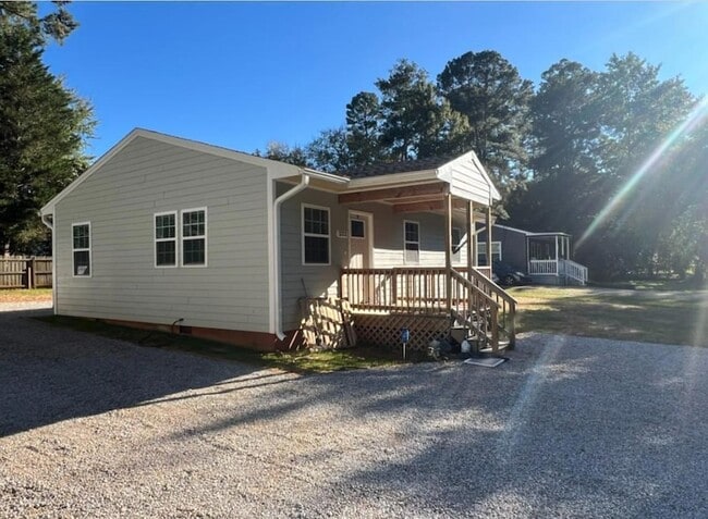 Photo - 222 Weston Rd