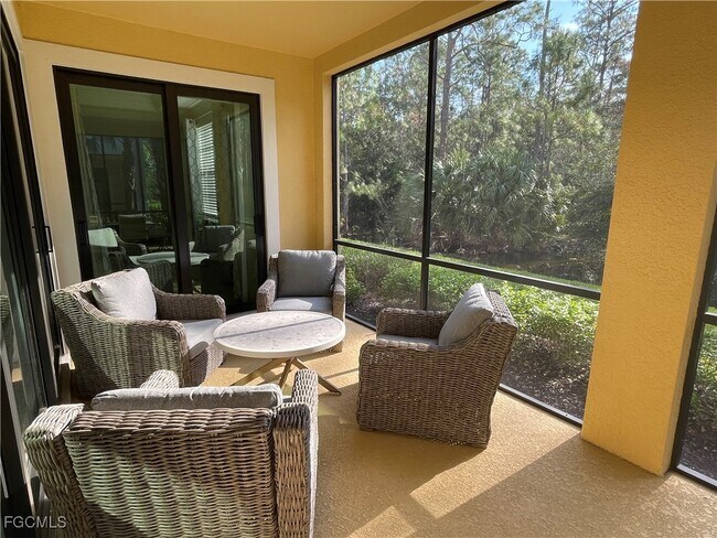 Photo - 10529 Casella Way