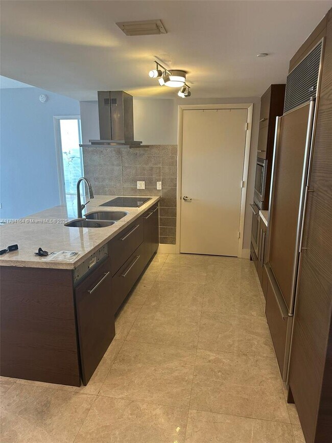 Photo - 495 Brickell Ave Unidad 5211