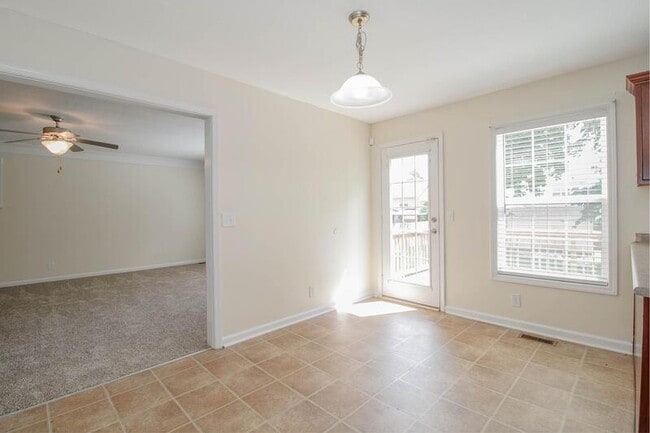 Photo - 2498 Hattington Dr