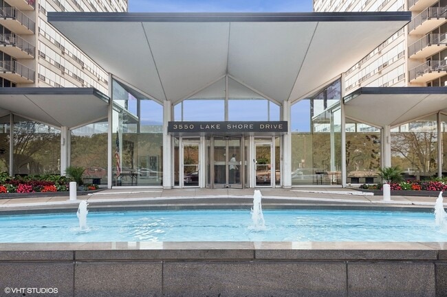 Building Photo - 3550 N Lake Shore Dr Unit 2712 Rental