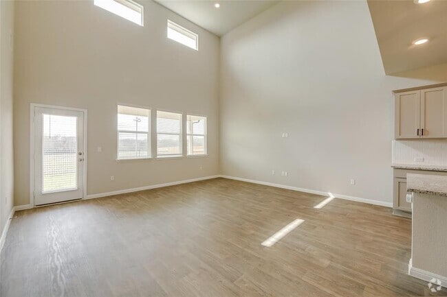 Building Photo - 303 Rainmaker Ln Rental