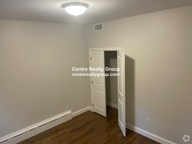 Building Photo - 1712 Beacon St Rental