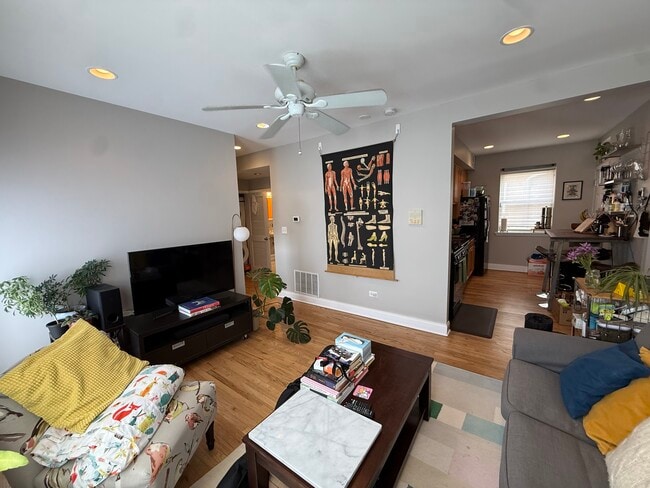 Photo - 4716 N Bernard St Unit 3W
