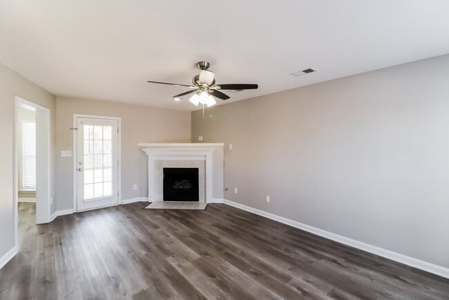 Photo - 2793 Oak Barn Ln