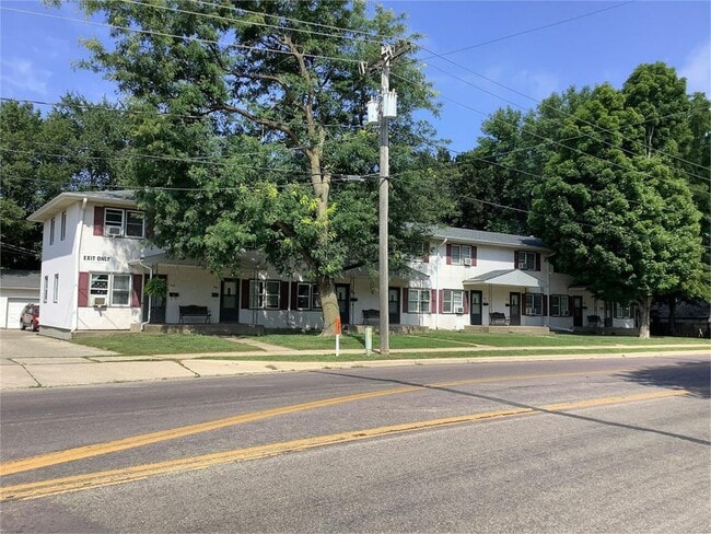 Building Photo - 946 Willow St