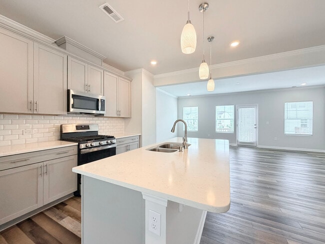 Photo - 3018 Brellon Ln