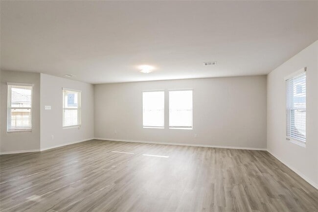 Photo - 25238 Sanitas Valley Dr