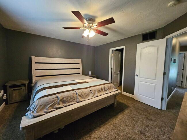 15630 Top Dr