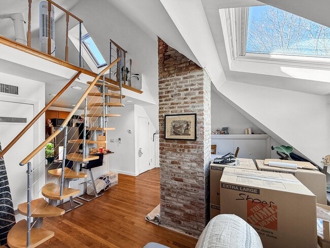 Photo - 83 Pleasant St Unit 7