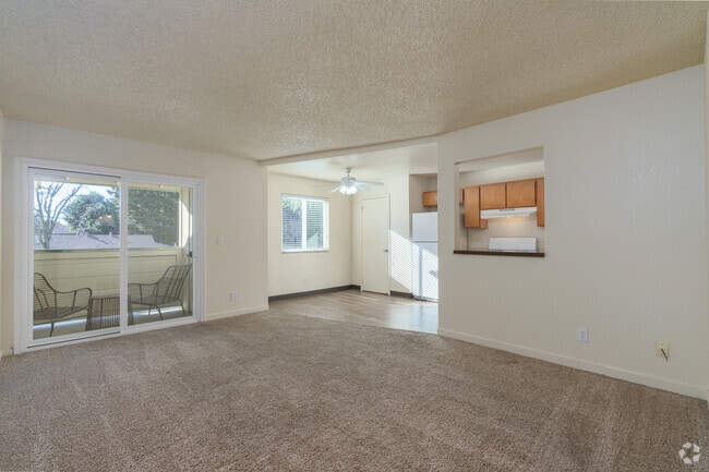 2BR, 1BA - 860SF - Dining Room - Shelter Cove Apartments