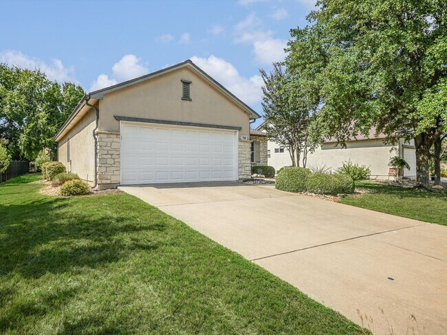 Photo - 708 Texas Dr