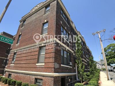 Building Photo - 3 bedroom in Boston MA 02135 Rental