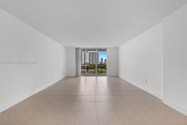 Photo - 2851 NE 183rd St Unit 803E