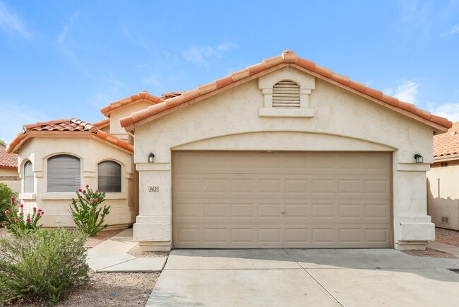 Building Photo - 9631 W Clara Ln