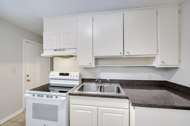 Photo - 2509 Reese Ave