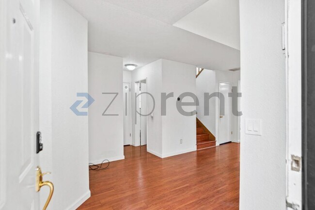 Photo - Unit
