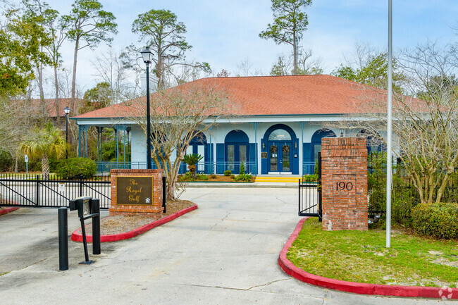 Building Photo - Royal Gulf Apartment Homes