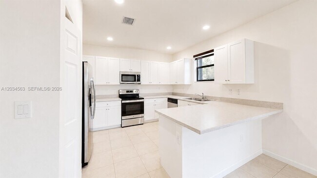Photo - 2434 NE 1st St