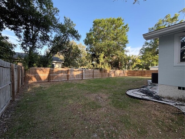 Photo - 1947 Chenango Ave