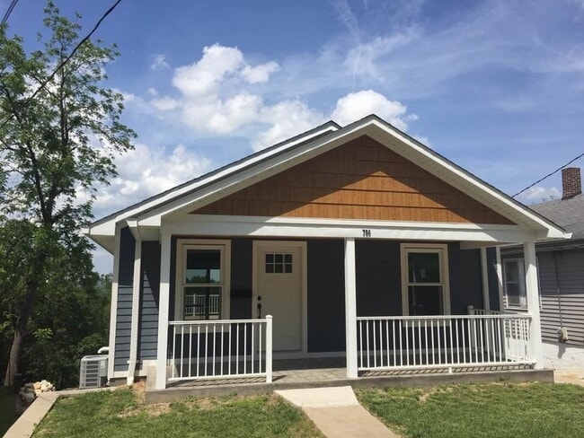 Photo - 706 Swifts Hwy