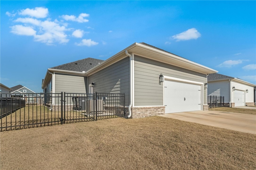 Photo - 6807 Autumn Ave
