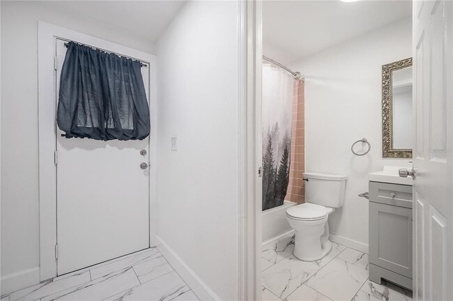 Photo - 2307 E Osborne Ave