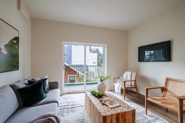 Building Photo - River Park Apartments