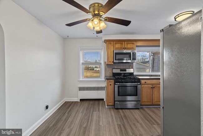 Photo - 238 Steward St