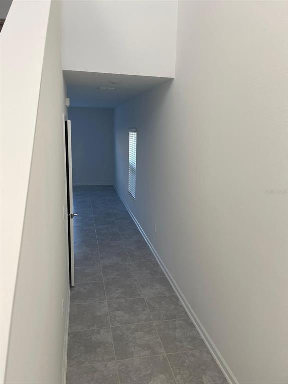 Photo - 323 Heroic Rd