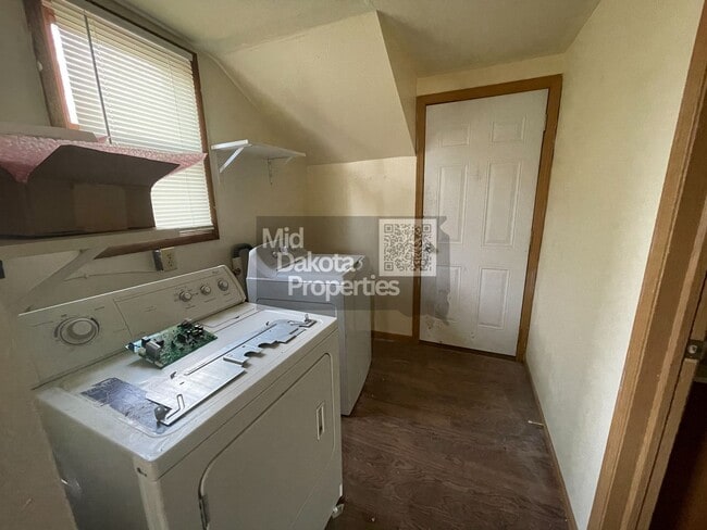 Photo - 122 W 9th Ave Unit 122 1/2