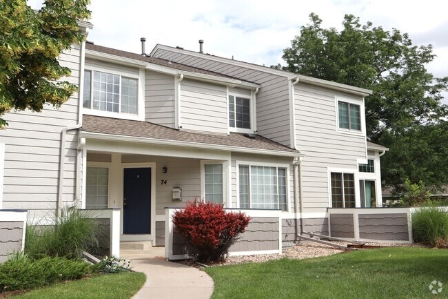 Building Photo - Comfortable 2-Bedroom Townhome in a Well-M...