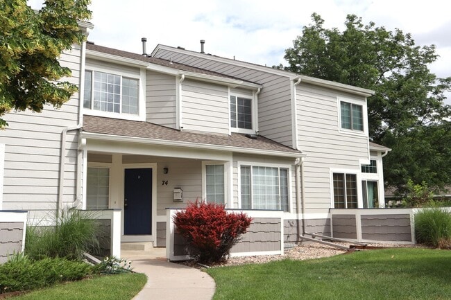 Comfortable 2-Bedroom Townhome in a Well-M... - Comfortable 2-Bedroom Townhome in a Well-M...