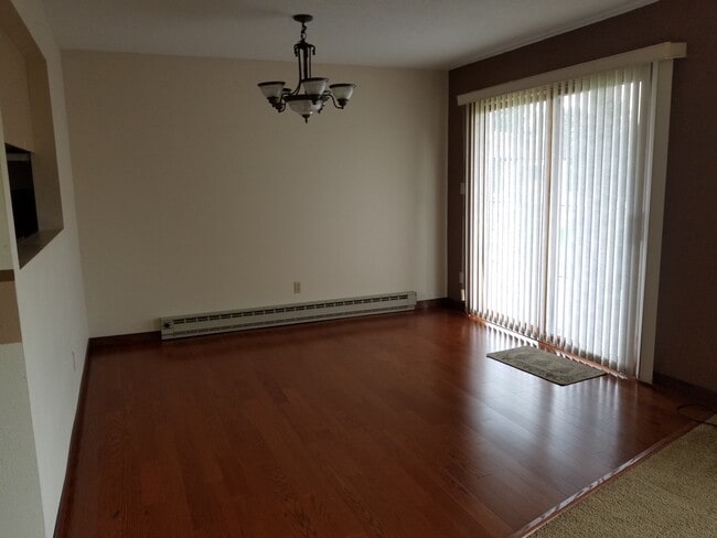 Photo - 2006 21 3/8 Street Unit 410