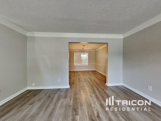 Photo - 1454 Glenfield Dr