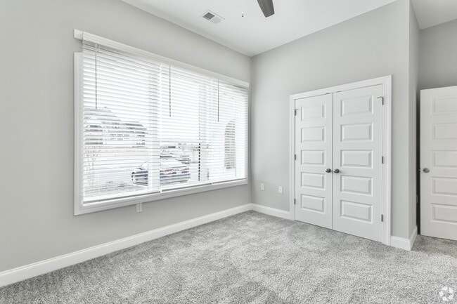 3BR, 2BA