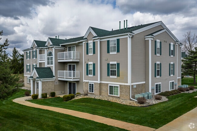 Building Photo - Tammany on the Ponds Apartments