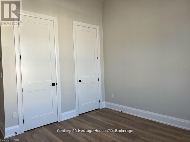 Photo - 43 Jarvis St