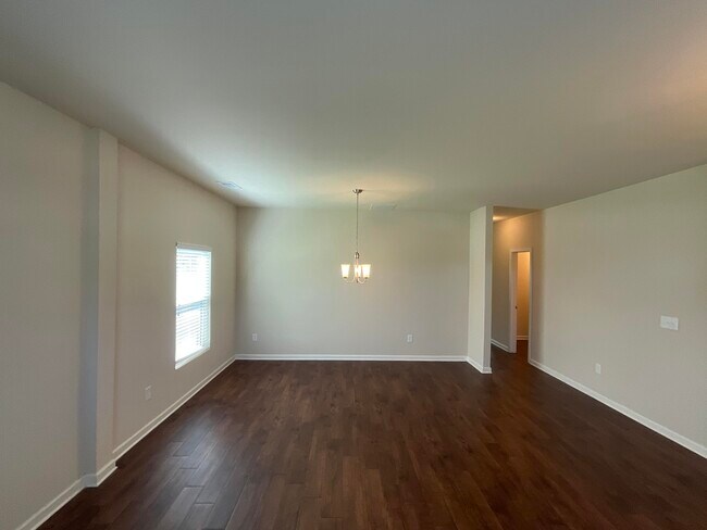 Photo - 4701 Southwind Rd