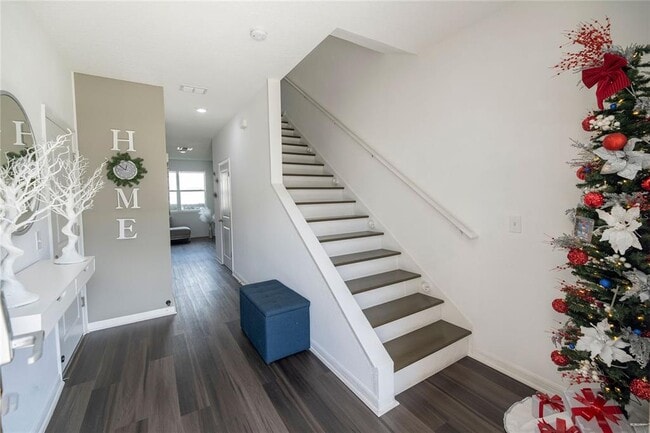 844 Grandin St