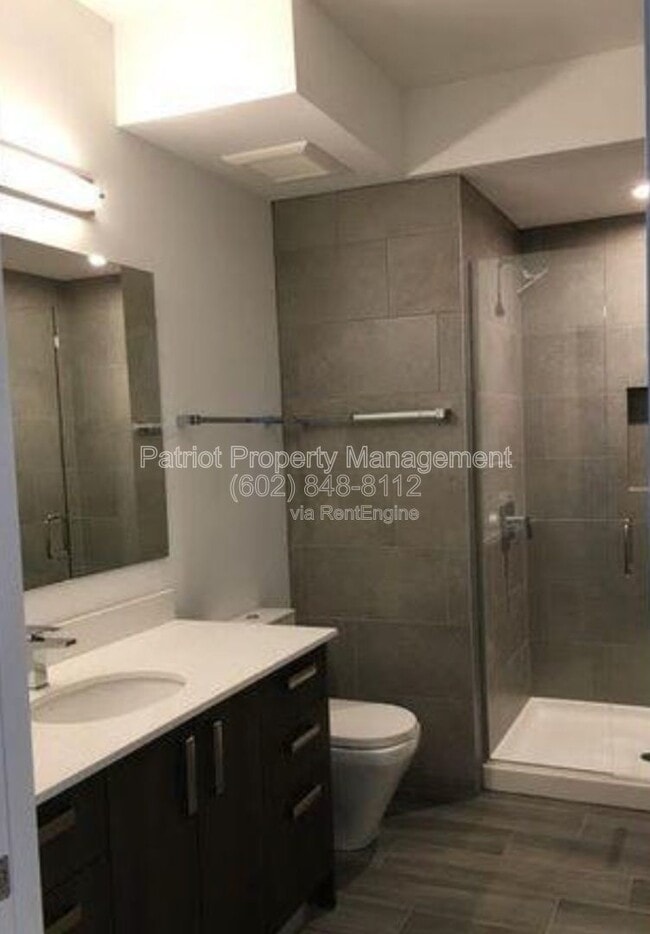 Photo - 7120 E Kierland Blvd Unidad Apartment 209