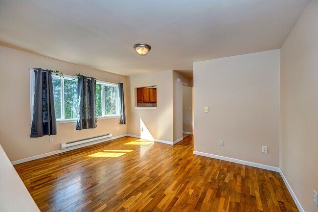 800 NE 40th St Unit 802