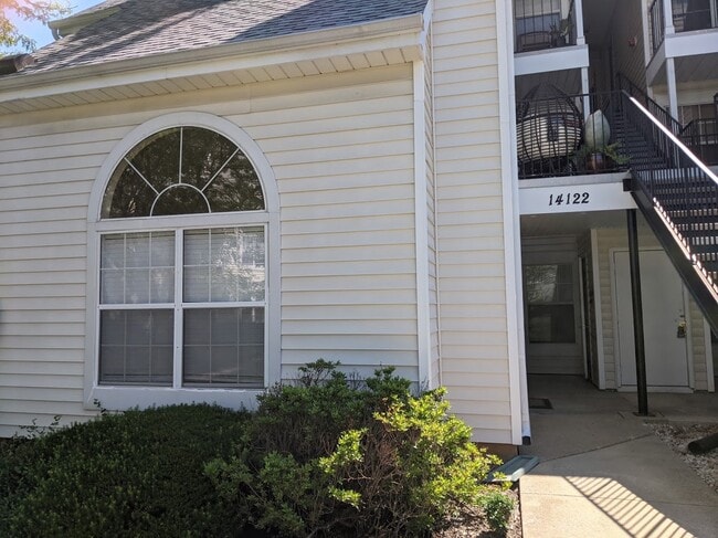 Building Photo - 14122 Bowsprit Ln Unit 810 Rental