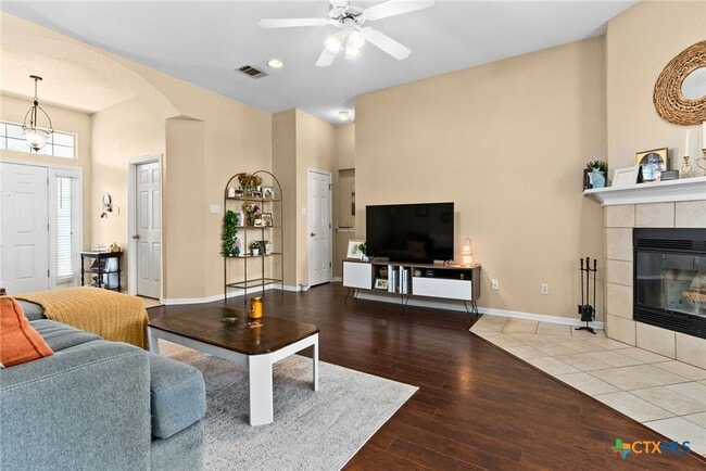 Photo - 804 Woodhollow Dr