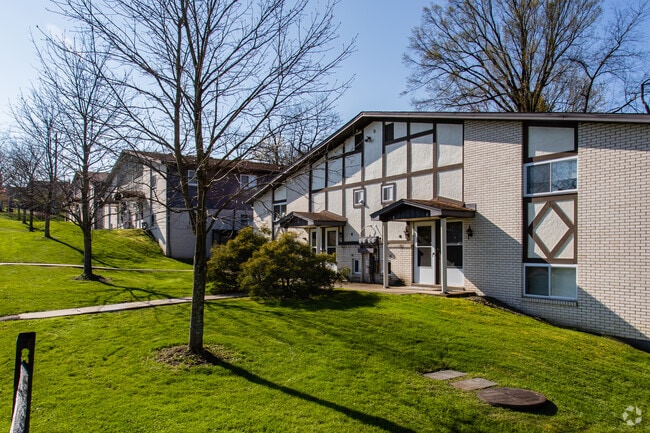 Photo - Logan Road Apartments